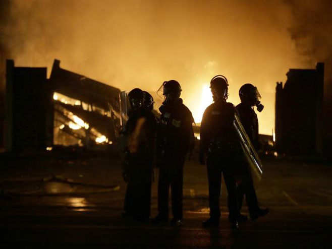 Фергусон - немири - Фото: AP