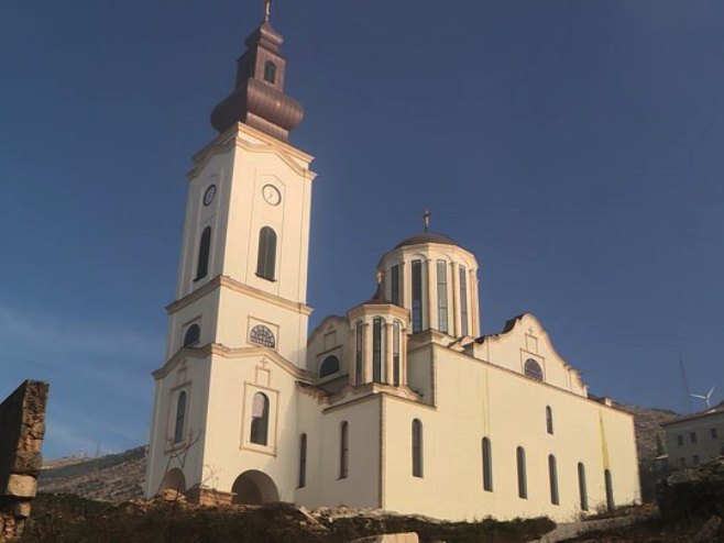 Први пут од рушења, васкршња литургија служена у Саборној цркви у Мостару